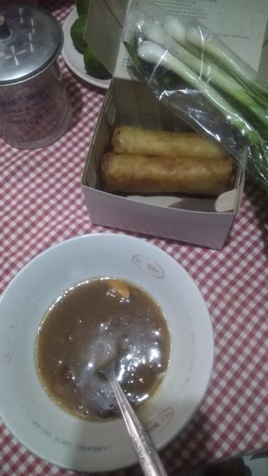 LUMPIA FAJAR SAWOJAJAR