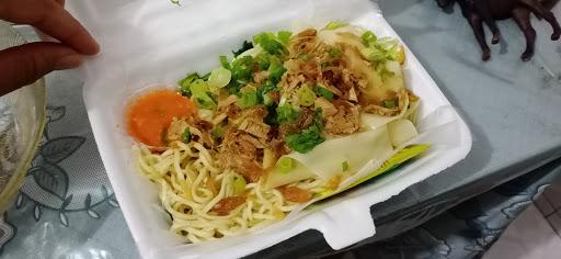 MIE AYAM BUDHE TONDANO