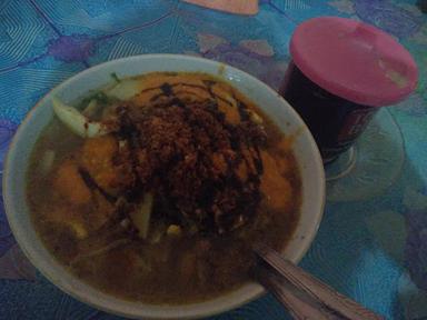 SOTO AYAM NIKMAT PAK GONO