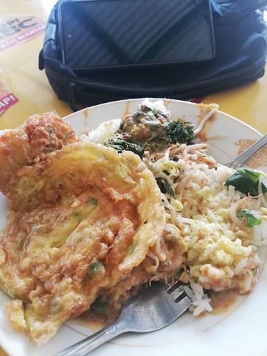 WARUNG BU TEGUH PECEL PONOROGO