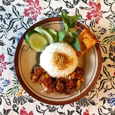 WARUNG SAMBAL PEDAS & BAKSO OSKAB