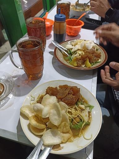 WARUNG SOTO LAMONGAN LONCENG