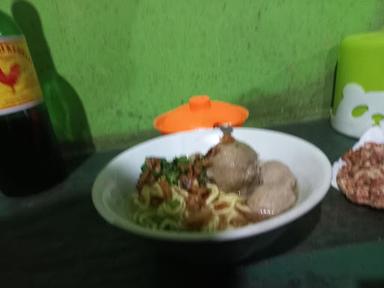 MIE BAKSO OJO LALI