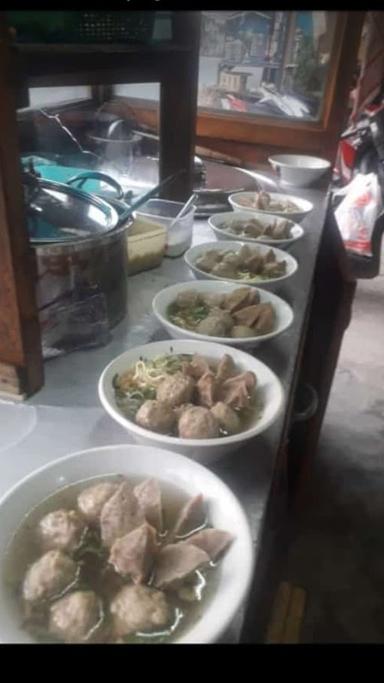 BAKSO & MIE AYAM KW. 1