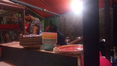 WARUNG PECEL LELE MAS YUNUS