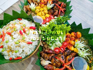 NASI LIWET IBU. CUCUN