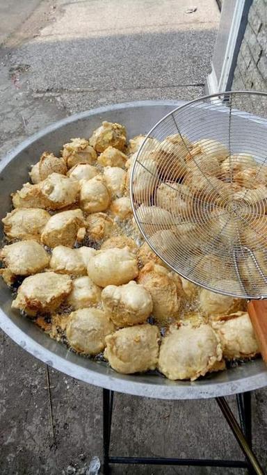 TAHU TEGAL & PISANG CRISPY GENAE RASA