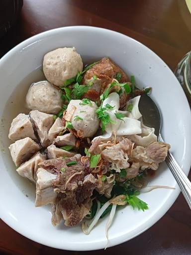 WARUNG BAKSO BANG UDIN