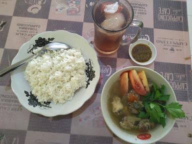 WARUNG NASI AKANG