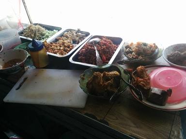 WARUNG NASI TENDA BIRU