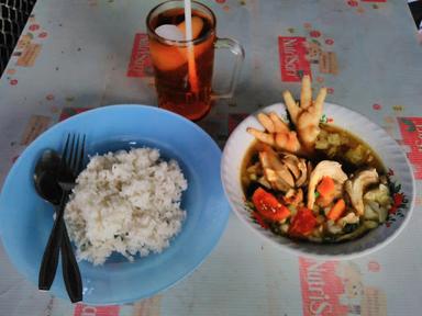 WARUNG SOP AYAM/SAPI & GADO - GADO LOTEK/KUAH IBU SAENI