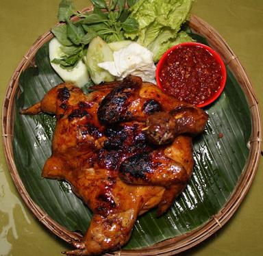 AYAM GBK