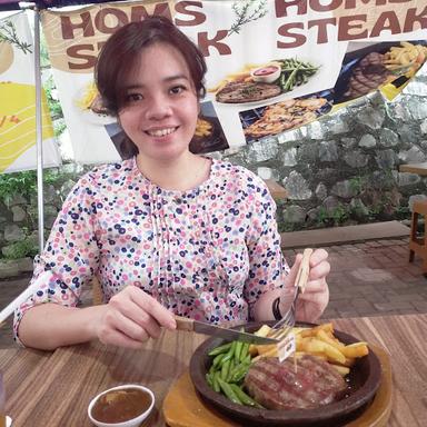 HOMS STEAK