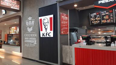 KFC SUMMARECON MALL SERPONG