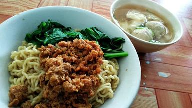 MIE AYAM BANYUMAS