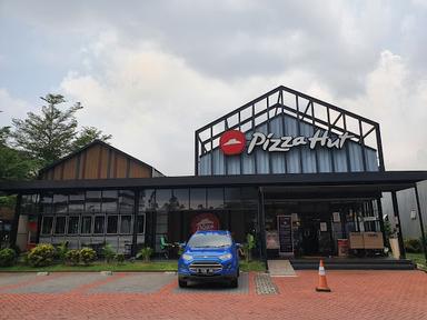 PIZZA HUT PARAMOUNT SERPONG