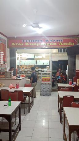 Photo's Rumah Makan Padang Sinar Minang Mawaddah, Samping Toko Carvil