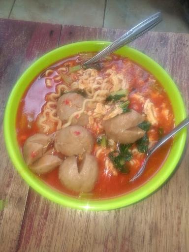 SEBLAK WARUNG JAMBU TEH NENA