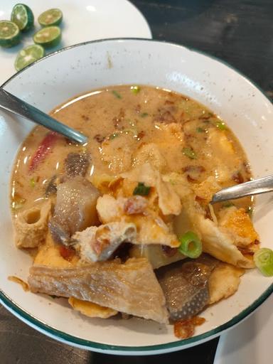 SOTO BETAWI NYONYA AFUNG GADING SERPONG