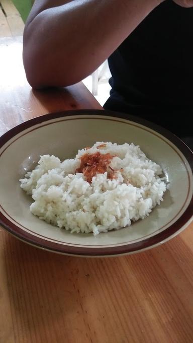 SOTO MIE BUNGSU