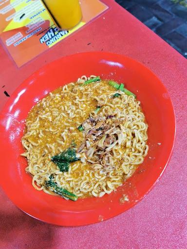 WARUNG BANG HEN INDOMIE BANGLADESH