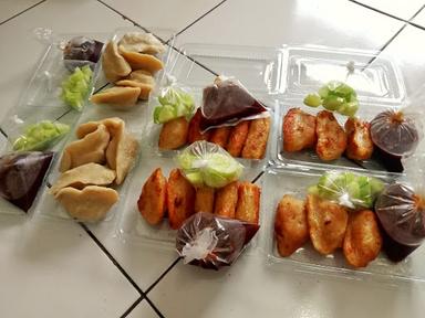 ZI PEMPEK (INTAN ZEN)