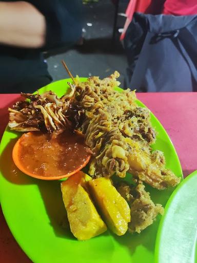 NASI UDUK GORENG KREMES