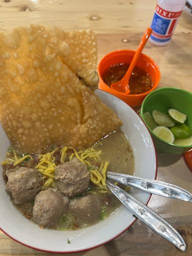 BAKSO ABANG (KELAPA GADING)