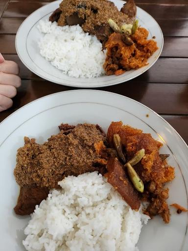 NASI GUDEG YU DJUM PUSAT KELAPA GADING