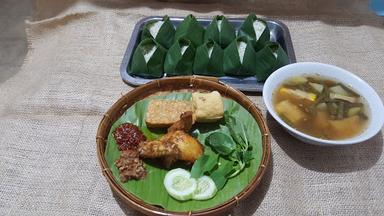 NASI UDUK KEBON KACANG