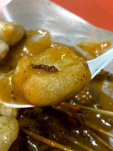 SATE PADANG GOYANG LIDAH