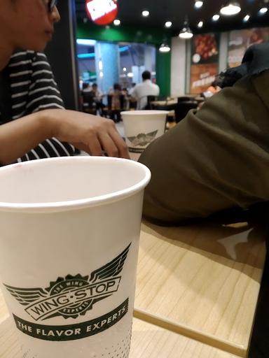 WINGSTOP - SUMMARECON MALL KELAPA GADING