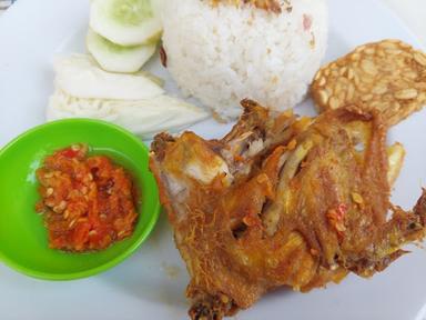 AYAM GEPREK,CHICKEN KATSU, AYAM KALASAN, KVE JAMBOEN