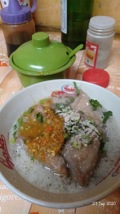 BAKSO DAN MIE AYAM GATOT