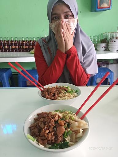 MIE AYAM