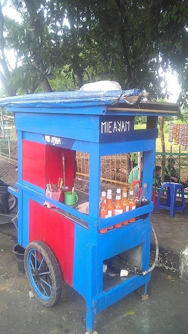 MIE AYAM AGUNG JAYA