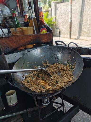 NASI GORENG PAK MARYONO