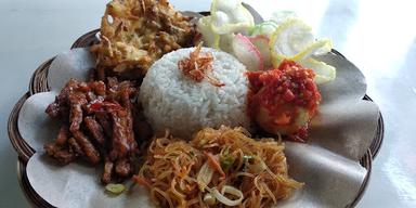 NASI UDUK MAMA NADIA