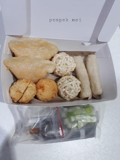 PEMPEK MEI ASLI PALEMBANG