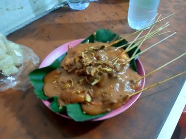 SATE PADANG AJO DEDI