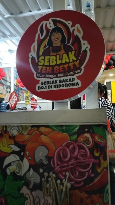 SEBLAK TEH BETTY KEMAYORAN