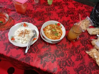 SOTO BETAWI PAK AHMAD