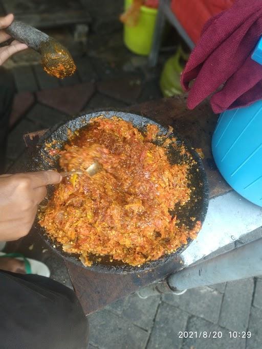 WARUNG NASI SOTO DAN SOP SAPI