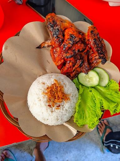 AYAM BAKAR SI BUNGSU