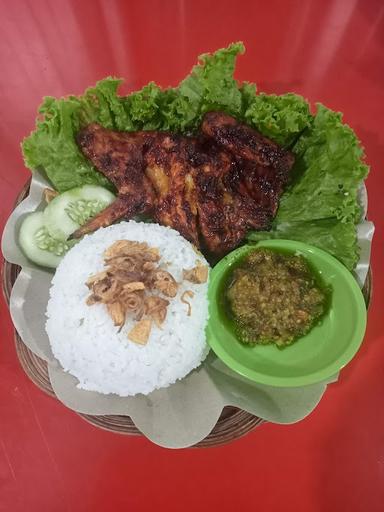 AYAM BAKAR SI BUNGSU