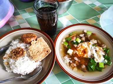 WARUNG SOTO BETAWI & NASI TIM