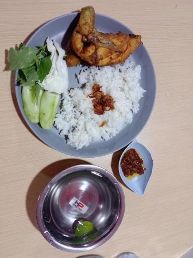 WARUNG SUNDA SAMBAL DADAKAN