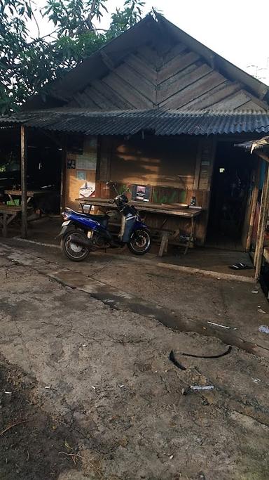 WARUNG MAKAN MBAK DEWI