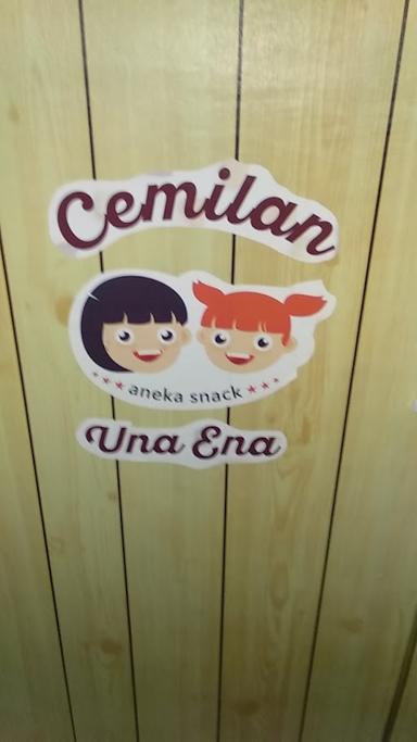 CEMILAN UNA ENA