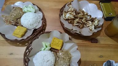 AYAM GEPUK PAK GEMBUS KEMBANG KEREP